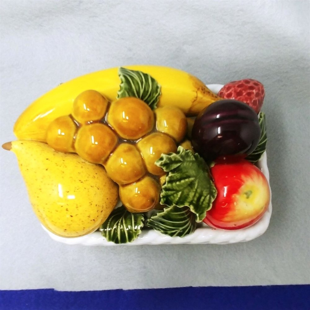 Decorative Fruit Basket Ceramic One Pc. Made in Portugal Vintage Kitchen Decor - Picture 7 of 9